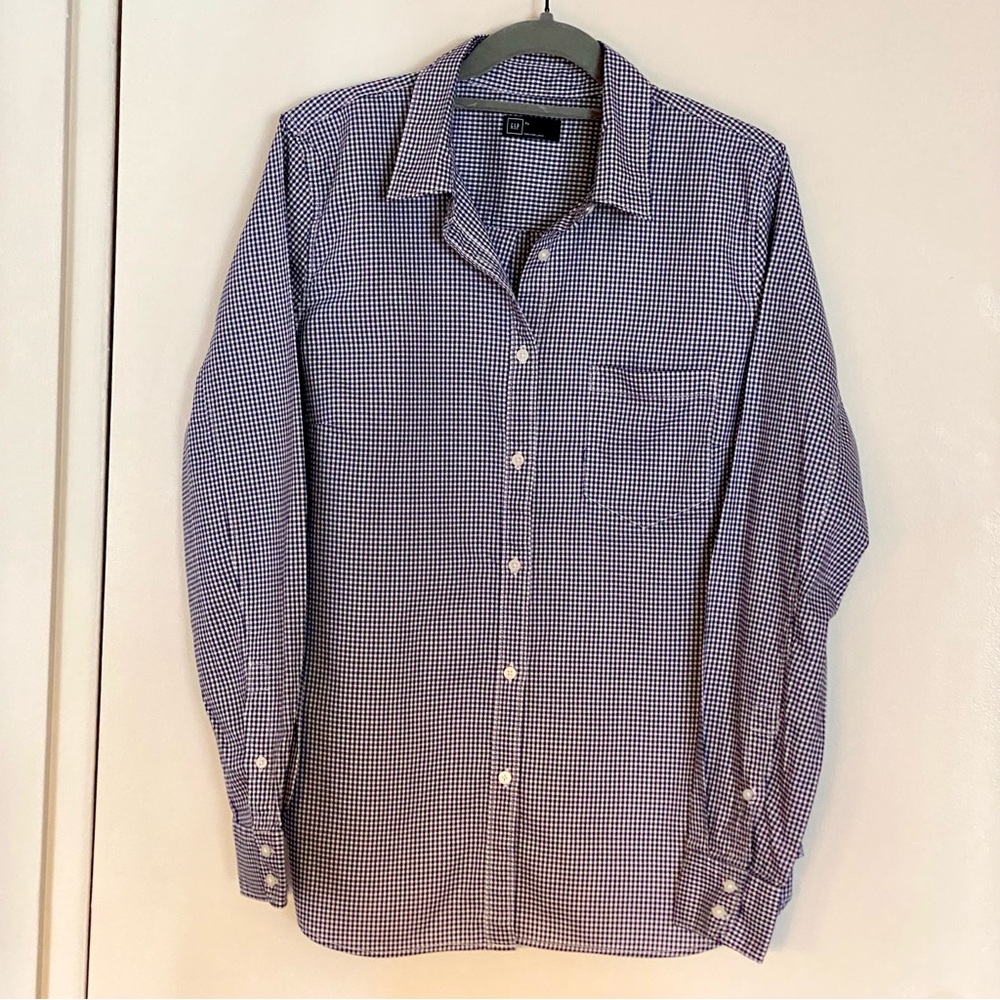 GAP Blue white check Gap XL long sleeve top.